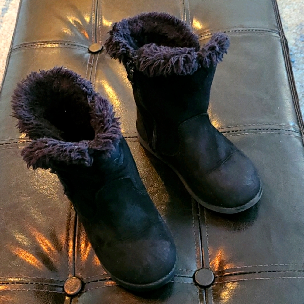 Girls Cat and Jack Boots